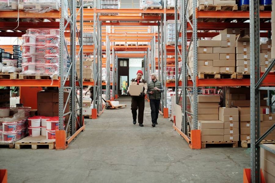 Boxes from multiple Korean vendors consolidated at the SEOUL4PM warehouse in Korea